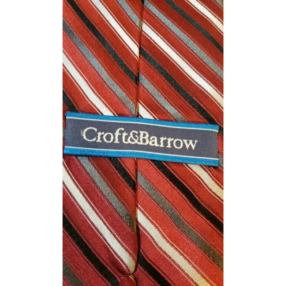 Croft & Barrow Neck Tie‎ Mens Red Black Silver Striped 100% Silk Business Church